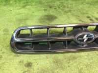 Решетка радиатора SUBARU LANCASTER OEM 91121AE020 BH9 1998 Beige 8L5