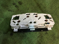 メーターパネル SUBARU LANCASTER OEM 85020AE030 BH9 1998 EJ254