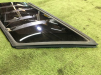 右后侧窗玻璃 SUBARU LANCASTER OEM 65210AE000NB 65210AE001NB BH9 1998