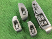 车窗控制模块 SUBARU LANCASTER OEM 83071AE080 83071AE040 BH9 2001 EJ254