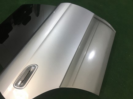 右后门 SUBARU LANCASTER OEM 60400AE420 BH9 2001 Silver 1U2