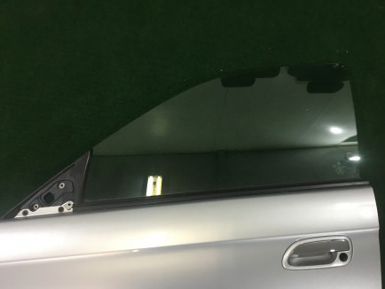 左前门 SUBARU LANCASTER OEM 60009AE050 60009AE070 BH9 2001 Silver 1U2