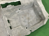フロアカーペット SUBARU LANCASTER OEM 95011AE050OC BH9 2001 Silver 1U2