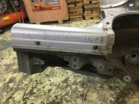 Крыло заднее левое SUBARU LANCASTER OEM 51410AE170 51472AE230 BH9 2001 Silver 1U2