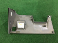 Embellecedor bajo el volante SUBARU LANCASTER OEM 66075AE000OA BH9 2001 Silver 1U2