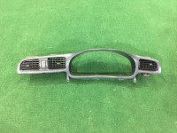 Рамка спидометра SUBARU LANCASTER OEM 66180AE000 BH9 2001 Silver 1U2
