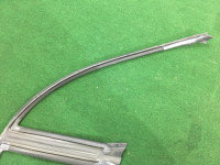 右车门密封条 SUBARU LANCASTER OEM 63521AE020 BH9 2001 Silver 1U2