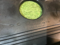 Tapa de distribución central SUBARU LEGACY OEM 13570AA044 BG5 1996 EJ20H