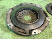 クラッチカバー SUBARU LANCASTER OEM 30210AA410 30210AA411 30100AA690 30100AA691 BH9 1998 EJ254