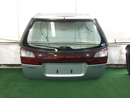 Tailgate SUBARU LEGACY OEM 60800AE040 BH9 2001 Silver 01G