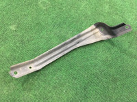 Крепление переднего бампера левое SUBARU LEGACY OEM 57707AE130 BH9 2001 Silver 01G