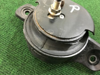 右发动机支座 SUBARU LEGACY OEM 41022AE021 BH9 2001 EJ254