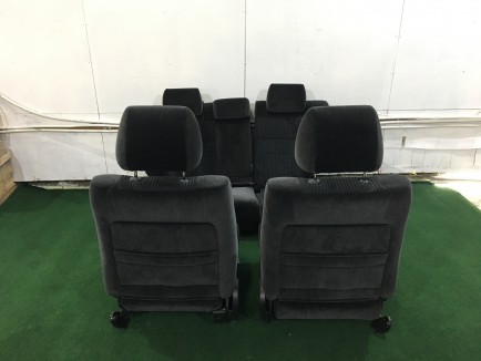 Пара передних сидений SUBARU LEGACY OEM 64011AE080ML 64011AE090ML 64221AE320ML 64231AE320ML BH9 2001 Silver 01G