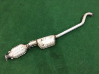 Средняя часть глушителя SUBARU LEGACY OEM 44200AE050 44200AE051 BH9 2001 EJ254
