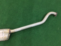 Средняя часть глушителя SUBARU LEGACY OEM 44200AE050 44200AE051 BH9 2001 EJ254