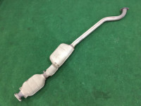 Средняя часть глушителя SUBARU LEGACY OEM 44200AE050 44200AE051 BH9 2001 EJ254