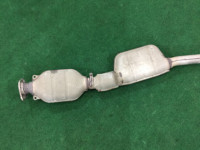 Средняя часть глушителя SUBARU LEGACY OEM 44200AE050 44200AE051 BH9 2001 EJ254