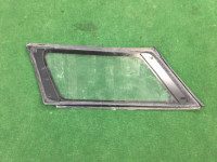 Vidro traseiro direito SUBARU LEGACY OEM 65210AE000NB 65210AE001NB BH9 2001