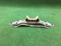 Балка акпп 41011AE010 41022AE120 41022AE121 SUBARU LANCASTER