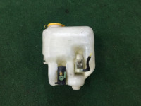 玻璃水壶 SUBARU LANCASTER OEM 86610AE010 BHE 2000 EZ30