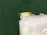 玻璃水壶 SUBARU LANCASTER OEM 86610AE010 BHE 2000 EZ30