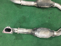 Coletor de escape SUBARU LANCASTER OEM 44101AE050 44101AE040 BHE 2000 EZ30