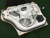 Puerta trasera izquierda SUBARU LANCASTER OEM 60400AE430 BHE 2000 white / grey 0U4