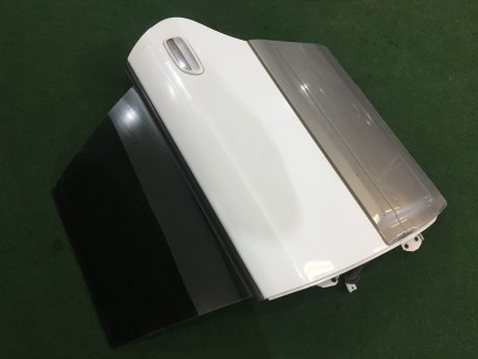 Puerta trasera izquierda SUBARU LANCASTER OEM 60400AE430 BHE 2000 white / grey 0U4