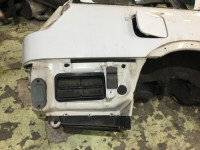 Guarda-lamas traseiro direito SUBARU LANCASTER OEM 51410AE160 BHE 2000 white / grey 0U4