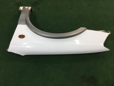 左前翼子板 SUBARU LANCASTER OEM 57120AE031 BHE 2000 white / grey 0U4