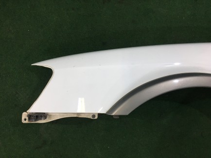 左前翼子板 SUBARU LANCASTER OEM 57120AE031 BHE 2000 white / grey 0U4