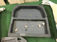 แผงบุห้องเก็บของท้าย SUBARU LANCASTER OEM 94015AE020GF 94015AE030GF 94047AE020AD 94047AE030AD 95066AE020GG BHE 2000 white / grey 0U4