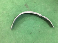 Подкрылок задний левый SUBARU LANCASTER OEM 59112AE010 BHE 2000 white / grey 0U4