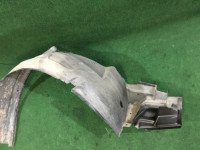 Подкрылок передний правый SUBARU LANCASTER OEM 59110AE020 BHE 2000 white / grey 0U4