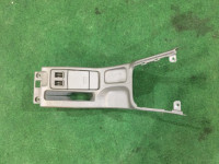 Подстаканник 66150AE020DG 92132AE000DG SUBARU LANCASTER