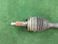 เพลาขับหน้า SUBARU LANCASTER OEM 28021AC200 BHE 2000 EZ30