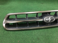 中网 SUBARU LANCASTER OEM 91121AE190 BHE 2000 white / grey 0U4