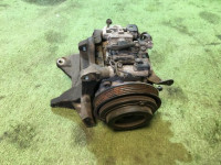 Компрессор кондиционера SUBARU LEGACY OEM 73111AC002 BG5 1998 EJ20D
