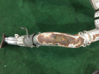 Colector de escape SUBARU LEGACY B4 OEM 44102AC090 44102AE030 BE5 2001 EJ206