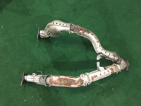 Colector de escape SUBARU LEGACY B4 OEM 44102AC090 44102AE030 BE5 2001 EJ206