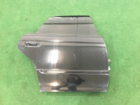 Porta traseira direita SUBARU LEGACY B4 OEM 60400AE400 BE5 2001 Black 47A