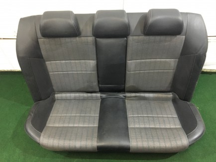 シートセット SUBARU LEGACY B4 OEM 64010AE361ML 64010AE370ML 64230AE040ML 64230AE070ML BE5 2001 Black 47A