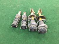 Стойки SUBARU LEGACY B4 OEM 20310AE220 20310AE230 20365AE070 BE5 2001 EJ206