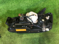 ไฟหน้า Ксенон SUBARU LEGACY B4 OEM 84001AE281 84001AE291 BE5 2001
