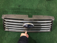 Radiator grille SUBARU FORESTER OEM 91121SA082 SG5 2007 white 51E