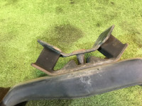 Travesaño de la caja de cambios SUBARU LEGACY OEM 41021AC380 41021AC381 41022AE120 41022AE121 BP5 2004 EJ204