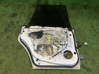 Puerta trasera izquierda SUBARU LEGACY OEM 60409AG0109P 60409AG0119P BP5 2004 white pearl 36J