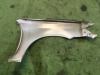 Крыло переднее левое SUBARU LEGACY OEM 57110AG0109P BP5 2004 white pearl 36J