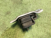 ยางแท่นเครื่องขวา SUBARU LEGACY OEM 41031AA110 41022FA000 BP5 2004 EJ204