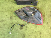Piloto trasero izquierdo SUBARU LEGACY OEM 84201AG010 84201AG011 BP5 2004